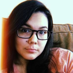 Meet your Posher, Leeann